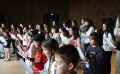 23 NİSAN DA ÇOK ÖZEL KONSERE HAZIRLANIYORLAR