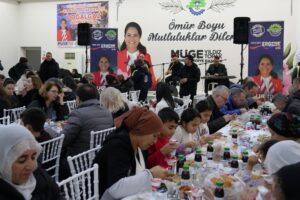 ERGENE’DE İFTAR ORGANİZASYONLARI TAKTİR TOPLUYOR