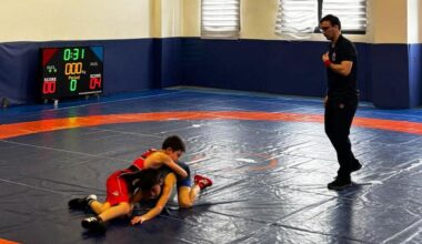 KÜÇÜK PEHLİVANLAR ÇORLU DA YARIŞTI