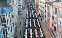 ORTACAMİ MAHALLESİ HALK SOFRASINA YOĞUN İLGİ ORTACAMİ MAHALLESİ HALK SOFRASINA YOĞUN İLGİ