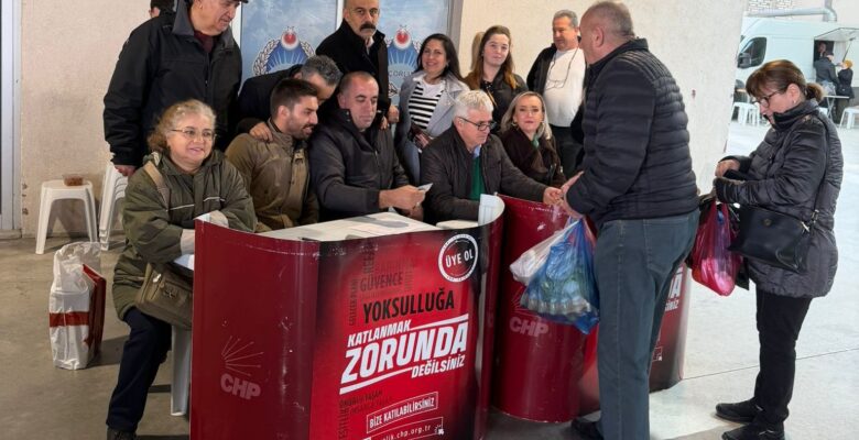 CHP ÇORLU YÖNETİMİ GÜNLERDİR SAHADA ÇALIŞIYOR