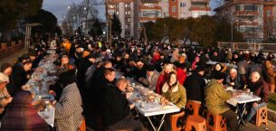 HALK SOFRALARI DÖRT MAHALLEYE DAHA MİSAFİR OLDU