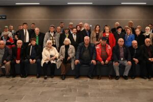 HUZUREVİ SAKİNLERİYLE VEFA SOFRASINDA BULUŞTU