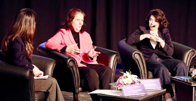 KADINLARIN SÖZÜ VE GÜCÜ DAYANIŞMAYLA BÜYÜYOR