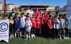 KÜÇÜK SPORCULARDAN BÜYÜK AZİM