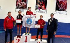 YILDIZ KIZLARIN HEYECAN VEREN MÜCADELESİ