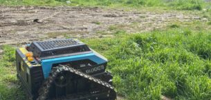 YENİ NESİL OT BİÇME ROBOTU HİZMETE GİRDİ