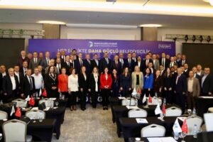 CANDAN BAŞKAN YENİDEN TRAKYA’NIN BAŞKANI OLARAK SEÇİLDİ: “BİRLİKTE GÜÇLÜYÜZ, BİRLİKTE TRAKYA’YIZ”