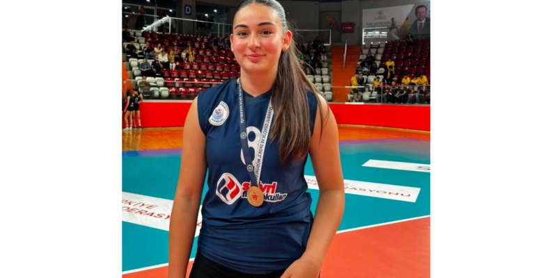 PARKELERİN KRALİÇESİNE ANLAMLI GÖREV