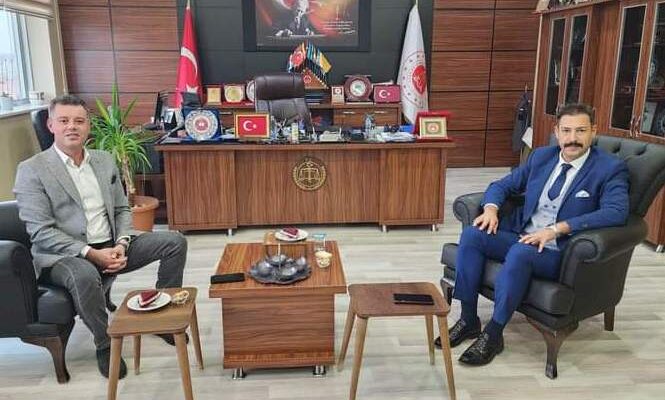 CUMHURBAŞKANINA MEYDAN OKUDU SONRA BAŞ SAVCIYI ZİYARET ETTİ