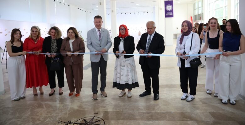 GEÇMİŞİN İZLERİ, BUGÜNÜN KUMAŞINDA HAYAT BULDU