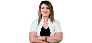 YAZ AYLARINDA GÖZLÜK KULLANIMININ ÖNEMİ