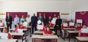 BAŞKAN MÜGE YILDIZ TOPAK, ÖĞRENCİLERİN KARNE COŞKUSUNA ORTAK OLDU!