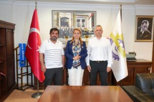 BAŞKAN MÜGE YILDIZ TOPAK: ‘VELİMEŞE’MİZİN SESİNE KULAK VERİNİ’