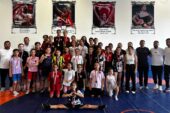 ÇORLU U 8-14 YAŞ GÜREŞÇİLERİN HEYECANINA SAHNE OLDU   