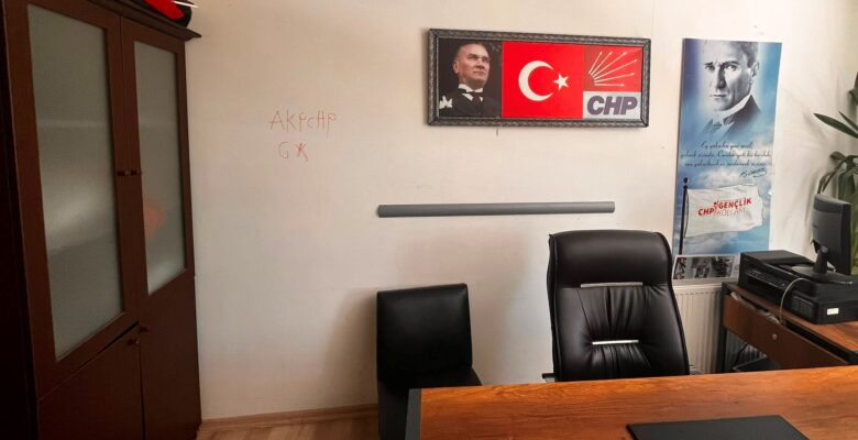 GİDERKEN NE VAR NE YOK GÖTÜRMÜŞLER