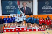 TEKİRDAĞ BADMİNTON KIZ TAKIMI ŞAMPİYON OLDU