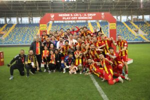 BU ŞEHRE 25 YIL SONRA TARİH YAZANLARI BİLE ÇİLEDEN ÇIKARDILAR