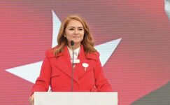 15 TEMMUZ, MİLLETİMİZİN İRADESİNE SAHİP ÇIKTIĞI DESTANDIR!