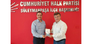 SİYASETE GİRİYOR MU???